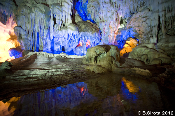 Sung Sot Stalagmite and Stalactite Cave in Halong Bay